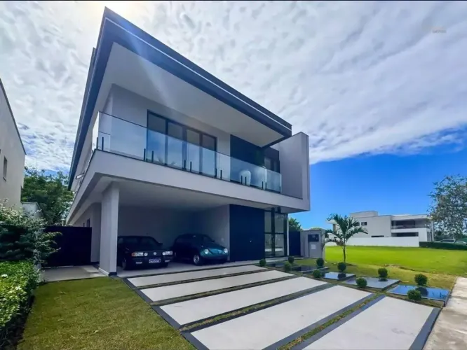 Venda casa Boulevard Lagoa 360m quadrados, 05 quartos 04 suítes - Serra - ES