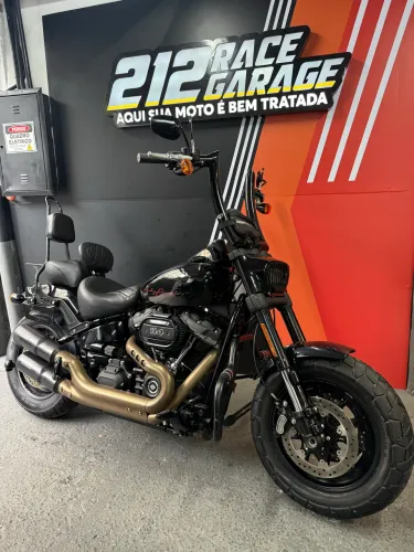 Fat Bob 2021 impecável 100% revisada
