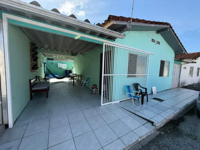 Casa para Locação em Matinhos, Balneário Costa Azul, 2 dormitórios, 1 banheiro, 1 vaga