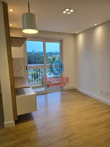 Compre lindo apartamento com móveis planejados e lazer completo no condomínio Park dos Pin