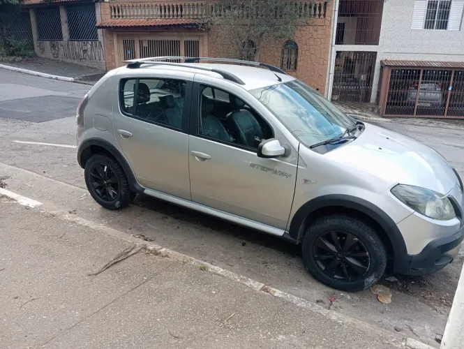 Renault Sandero Stepway Hi-flex 1.6 16V 5P 2012