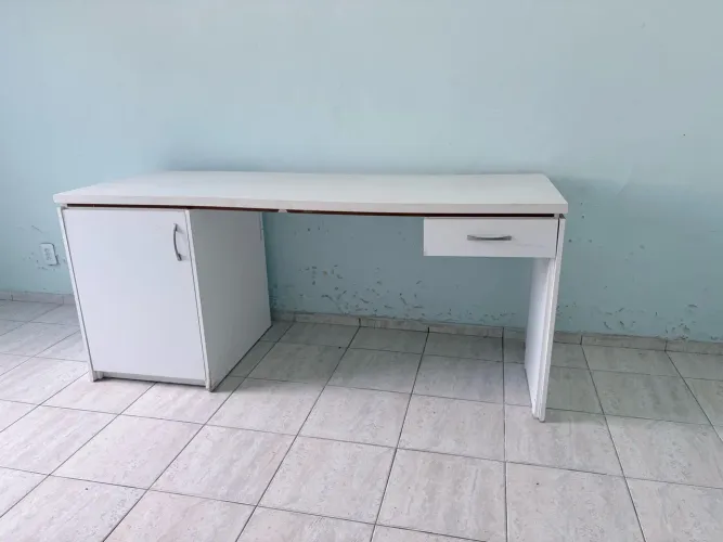 Mesa de Escritório em MDF