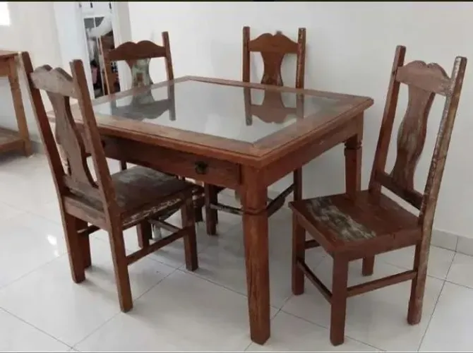 Conjunto Sala De Jantar Mesa Tampo Vidro e Gaveta Nichos flores desidratadas C/4 Cadeiras