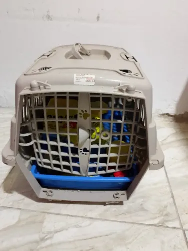 Caixa transportadora para pets
