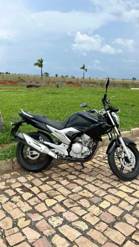 Fazer 250
