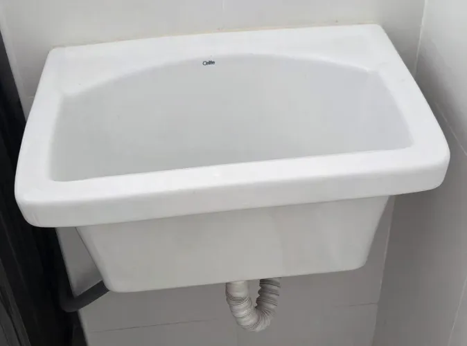 Tanque de louça Celite 20 Litros Novo