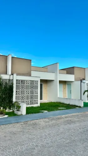 Casa na Coophab em condominio fechado,  com 2 quartos em Parque das Árvores - Parnamirim -
