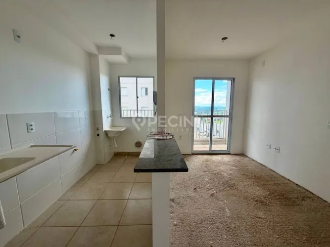 Apartamento com 2 dormitórios à venda, 50 m² por R$ 250.000,00 - Jardim Ipanema (Expansão)