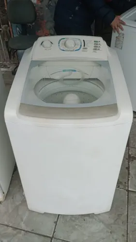 Geladeira Electrolux Branca - Aproveite Antes Que Outra Pessoa Leve!