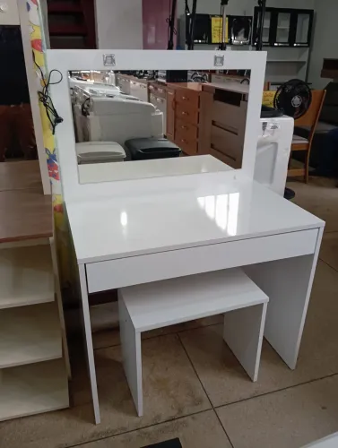 Penteadeira nova em oferta