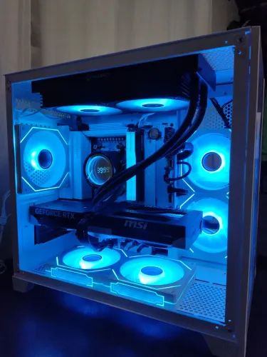 PC Gamer Completo DDR5 AM5: RTX 5060, Ryzen 5 7400F, 32GB RAM