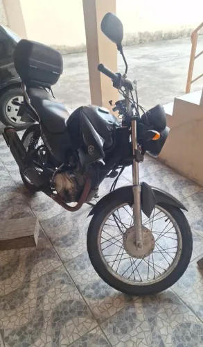 Vendo factor 125 cc 2011