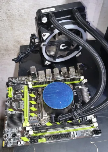 Kit Xeon X79, 16gb DDR3, Placa de vídeo e Watercooler