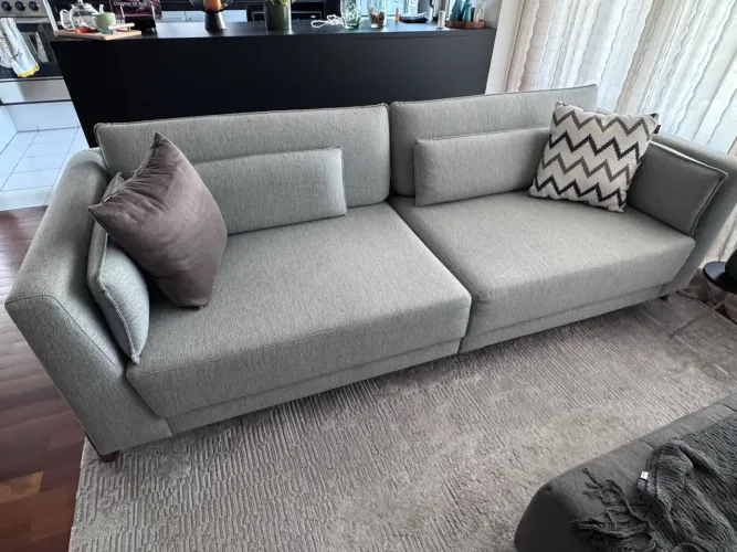 Sofa cinza