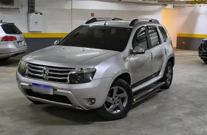 Renault Duster Dynamique 2.0 Hi-flex 16V Aut. 2013