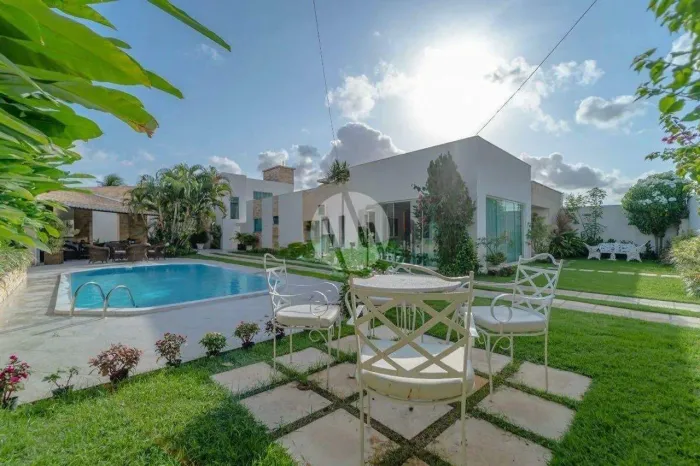 Casa à venda, 4 quartos, 4 suítes, 5 vagas, Nossa Senhora de Nazaré - Natal/RN