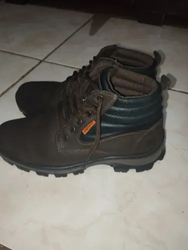 Bota masculina casual