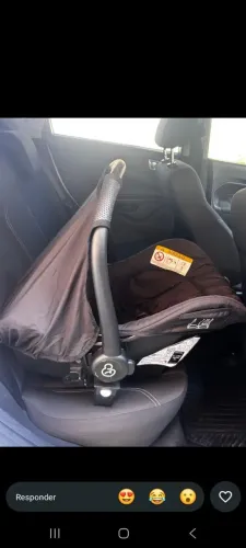 Bebê conforto com pouco uso