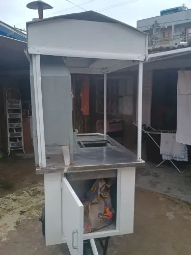 Carrinho de espetinho