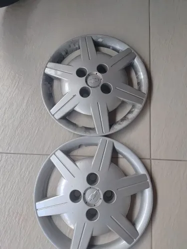 Vendo calota original do corsa classic 