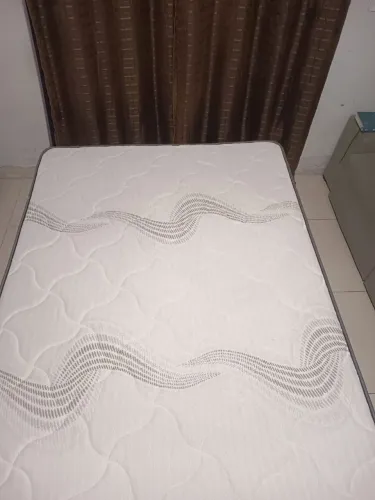 Cama box