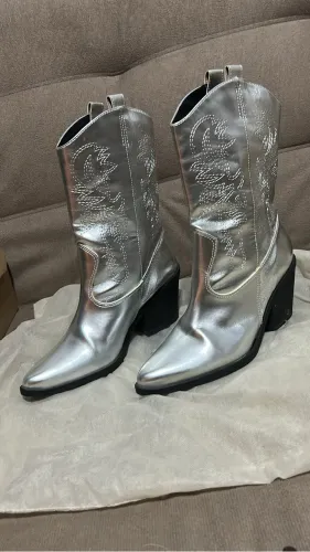 Bota Prata