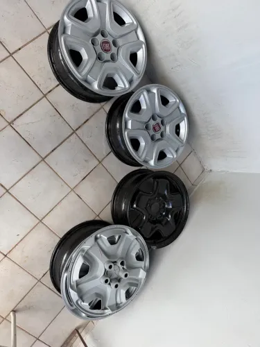 Rodas de ferro 16 originais da Fiat toro / Jeep