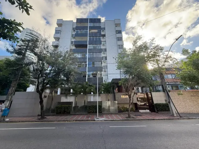 Aluga - se excelente apartamento na rui barbosa