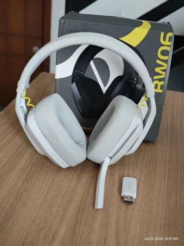 Headset Gamer PS5 Binnue BW06 White na caixa com todos acessórios