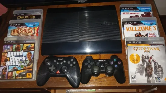 PS3 Super Slim 250 gb Desbloqueado HEN + 2 Controles + 6 Jogos Originais