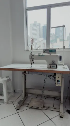 Máquina de Costura Industrial Reta Zoje ZJ9800A-D3B