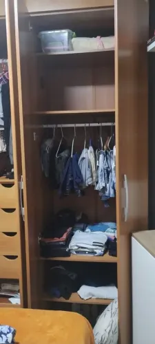 Guarda roupa de casal 