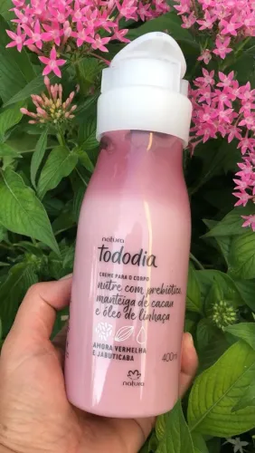 ? *PROMOCAO*   *CREME TODO DIA NATURA AMORA VERMELHA E JABUTICABA 400 ML*?  