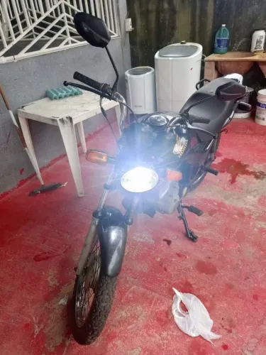 Vendo moto cg 125