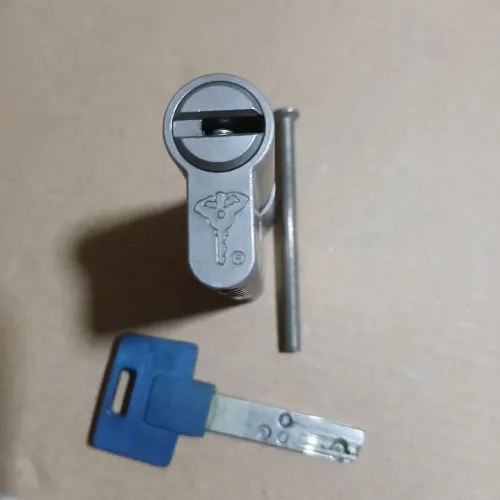 Cilindro (miolo) Mul t Lock 65mm com 1 Chave