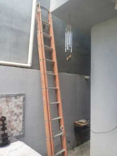 Escada de Fibra telefonia 6 mts.  - 21 Degraus 