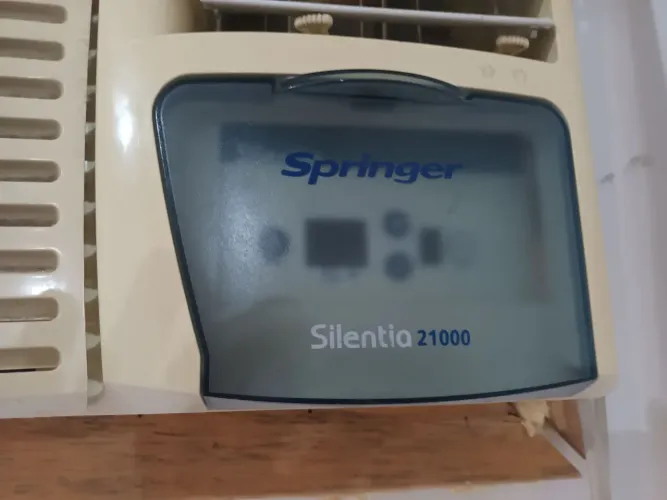 Ar condicionado Springer 21000btu 220v