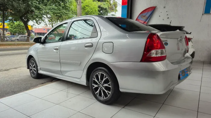 Toyota Etios Platinum Sed. 1.5 Flex 16V 4P Aut. 2018