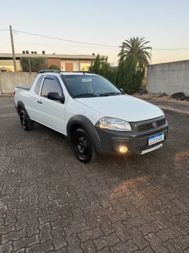 Fiat Strada Working Celeb.1.4 Fire Flex 8V CE 2015