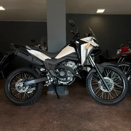 SAHARA 300 ADV -- 0KM E IPVA 26 PAGO