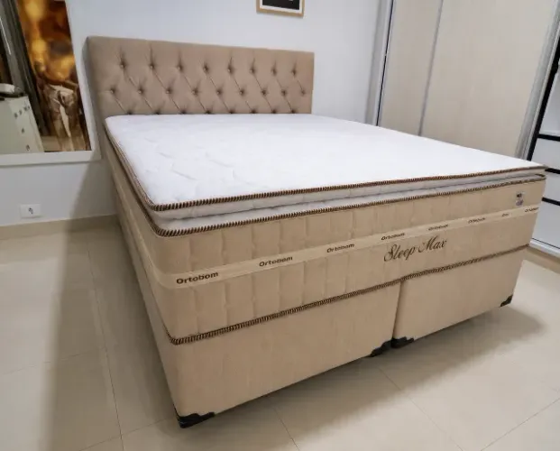 Cama