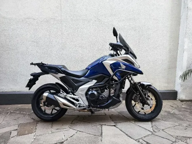 Honda NC 750X 2022 - Impecável / Baixa Quilometragem / Manual e chave reserva