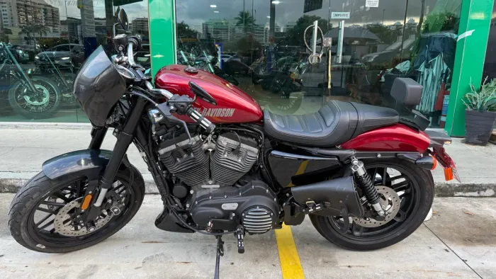 Harley Davidson XL 1200 CX Roadster 2017 com apenas 399 km