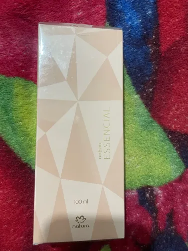 Vendo Essencial feminino tradicional da natura