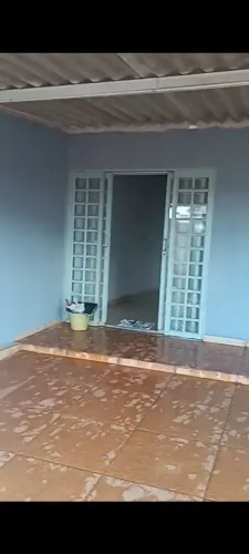 Alugo casa na Rua 2 da 26 de Setembro<br>