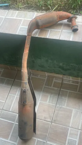 VENDO ESCAPAMENTO ORIGINAL HONDA USADO FAN 125/150 