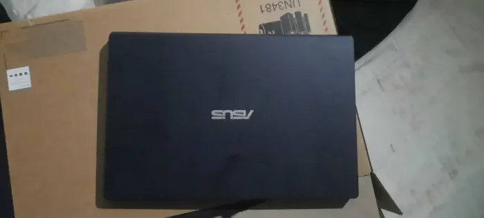 Laptop asus 