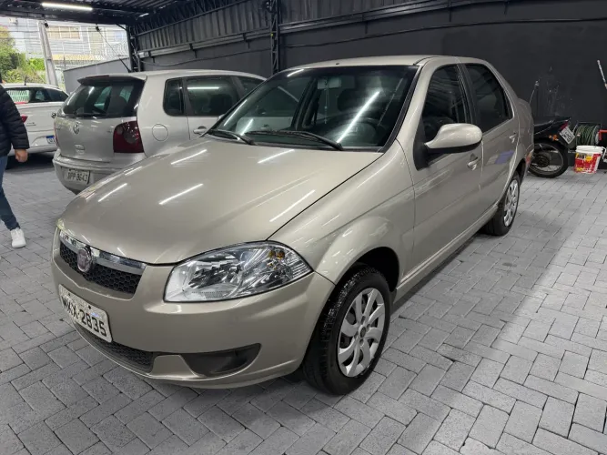 Fiat Siena EL Celeb. 1.0 MPI Fire Flex 8V 4P 2014