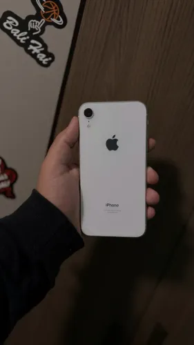 iPhone XR 64GB