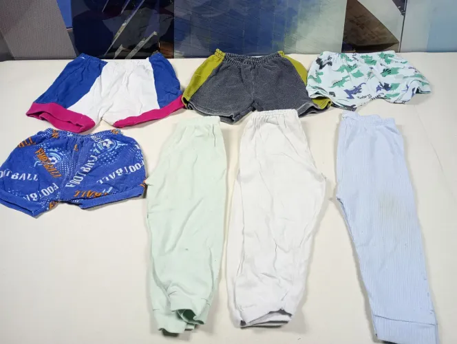 Lote 21 Peças Roupa de Bebê - Calças e Bermudas (4 a 12 Meses+)